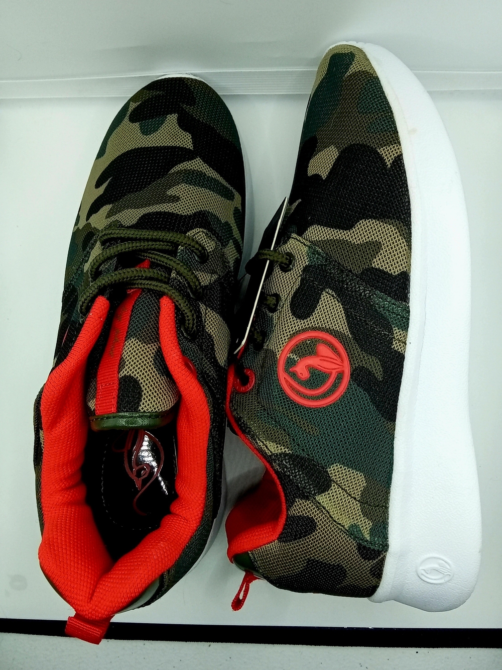 NWT Baby Phat Womens Camo Sport Trainer Shoes Sneakers 7.5 Lightweight Lace Up